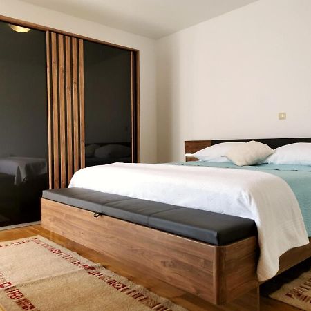 Apartment Brala Posedarje Bagian luar foto