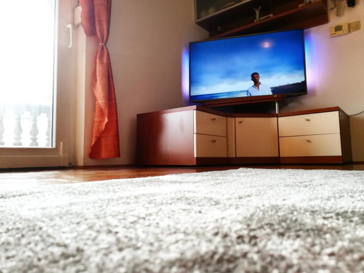 Apartment Brala Posedarje Bagian luar foto