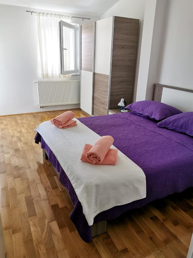Apartment Brala Posedarje Bagian luar foto
