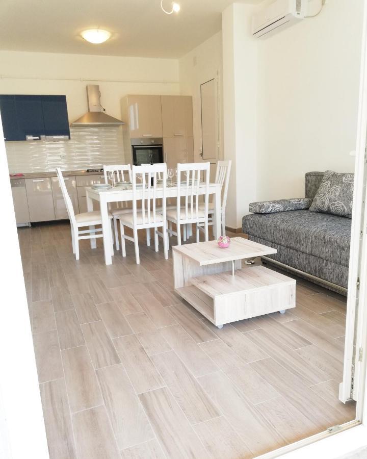 Apartment Brala Posedarje Bagian luar foto
